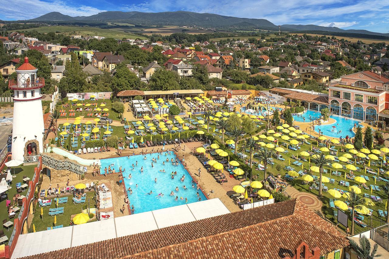 Plaza Beach Holiday House Прешов Экстерьер фото